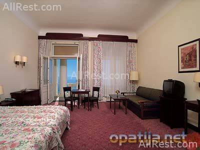 Palace-Bellevue Hotel 4